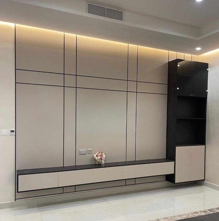 ديكور شاشات الخرج